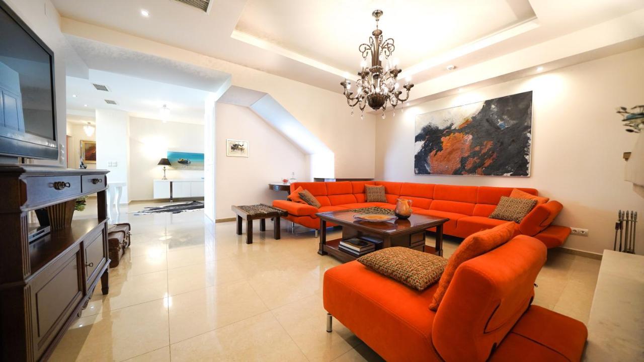 Luxury Villa Allure Dhafnes Ngoại thất bức ảnh