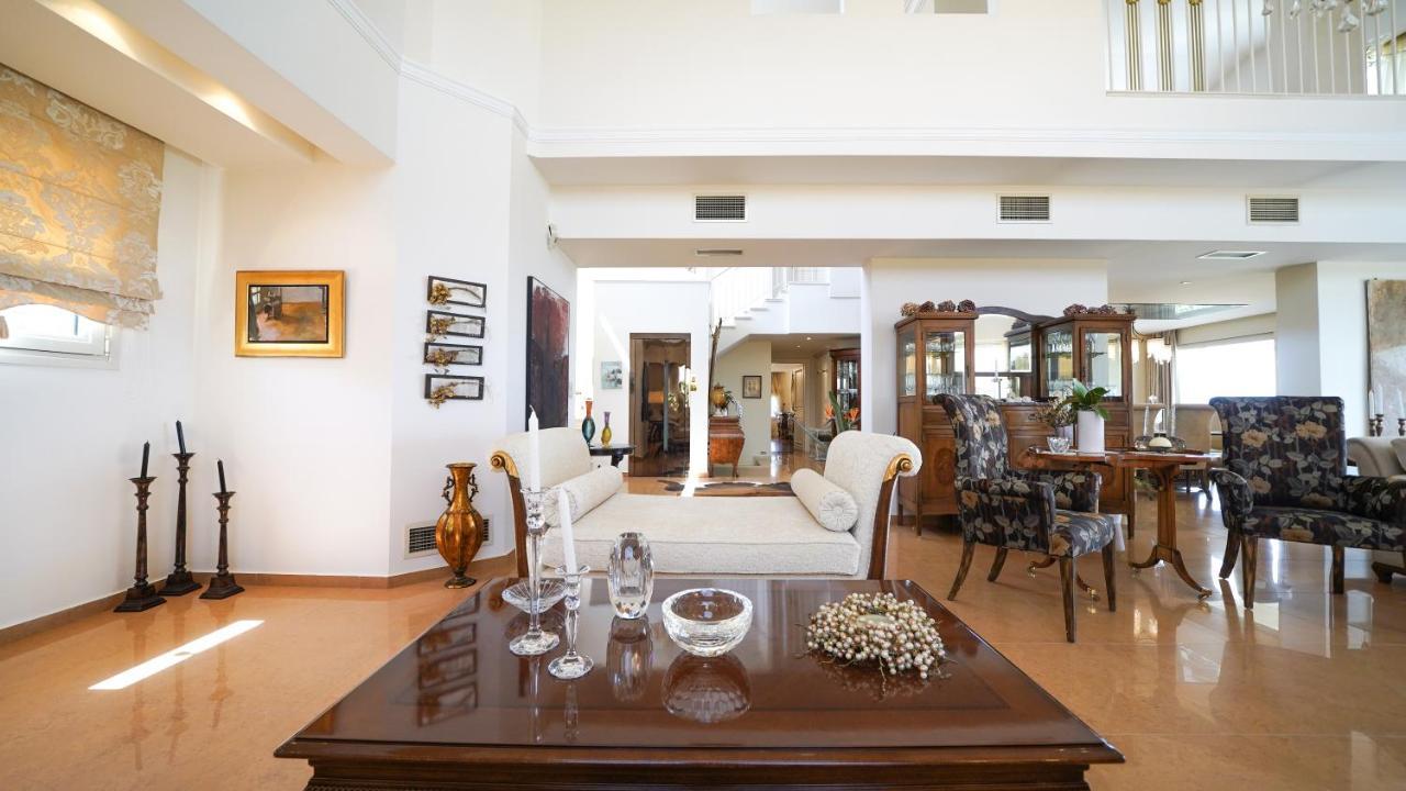 Luxury Villa Allure Dhafnes Ngoại thất bức ảnh